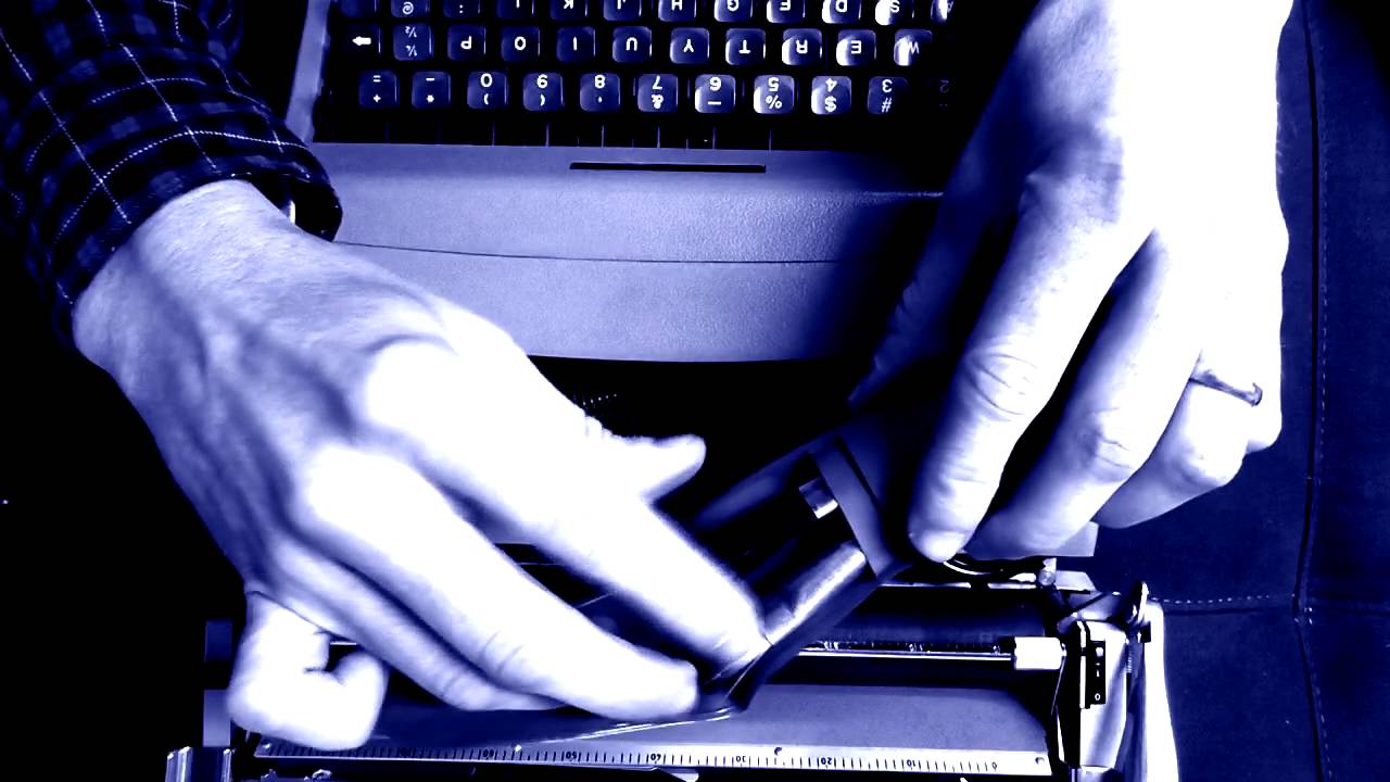 Request: Sound exploration of typewriter cover and brush case (& typewriter) for ASMR & Relaxation