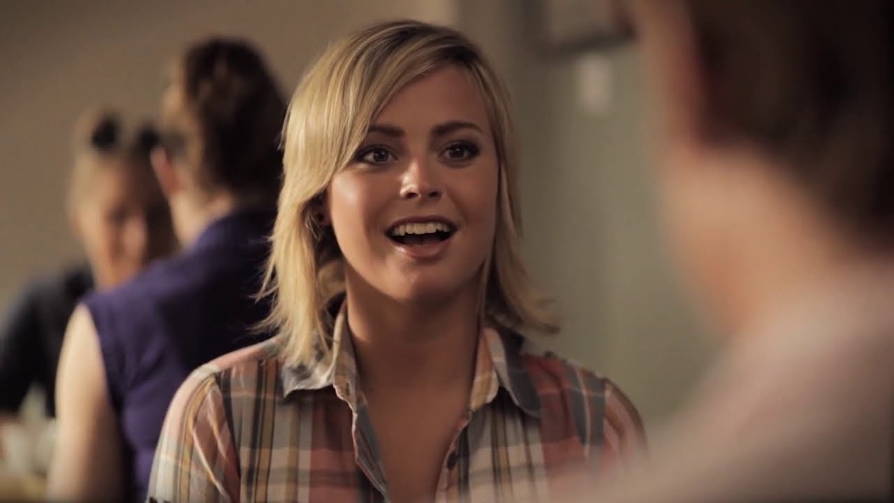 IS THIS FREE? (&iquest;Puedo Sentarme?) BY LAURIS BEINERTS - Cortometraje doblado en Espa&ntilde;ol/Castellano