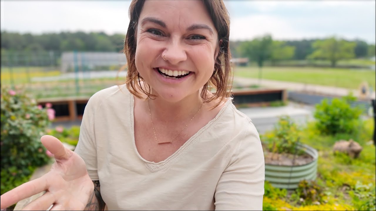 My Clark Kent to Superman Moment (Seedling issues, again) | VLOG