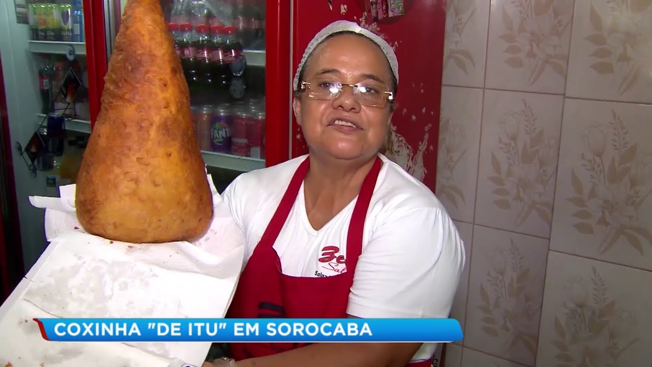 Coxinha gigante faz sucesso em pastelaria de Sorocaba