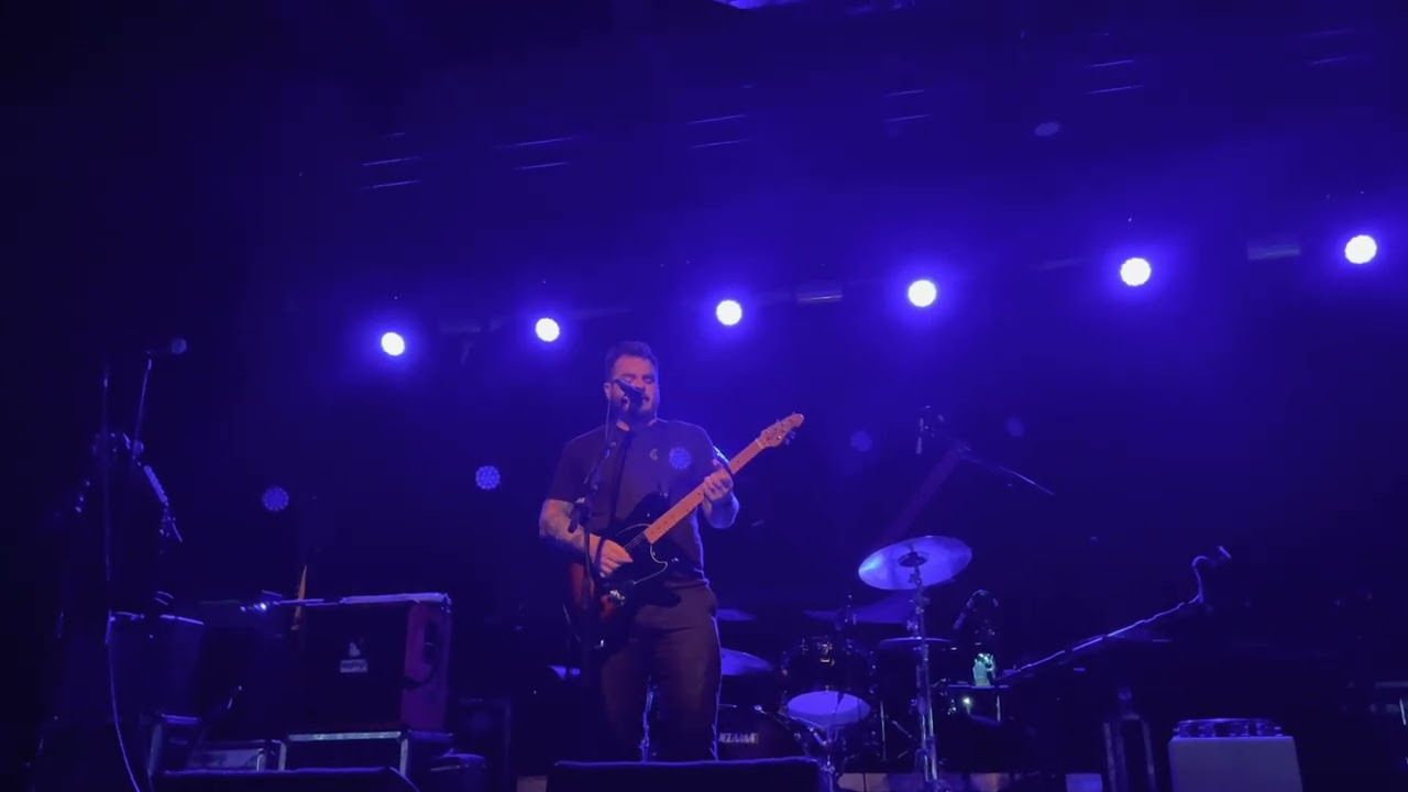 Thrice - Dustin Kensrue solo - Words In The Water (live in Cologne 30th Oct 22)