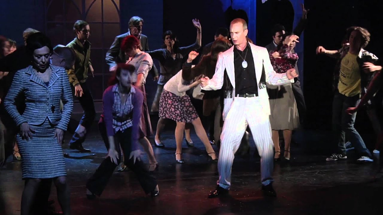 Uroš Smolej - Ljubim mestece / I Love a Little Town