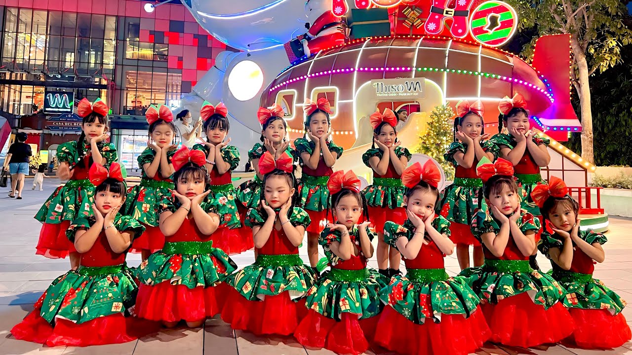 JINGEL BELLS REMIX / CLB THIÊN THẦN / ANGEL STUDIO DANCE / CÁC BÉ THIẾU NHI NHẢY MỪNG GIÁNG SINH
