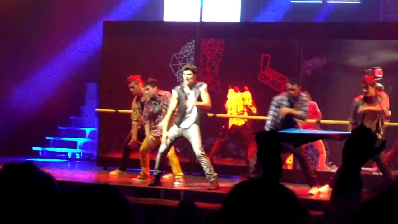 Violetta en Vivo Gran Rex-Diego canta Yo soy asi (Show)