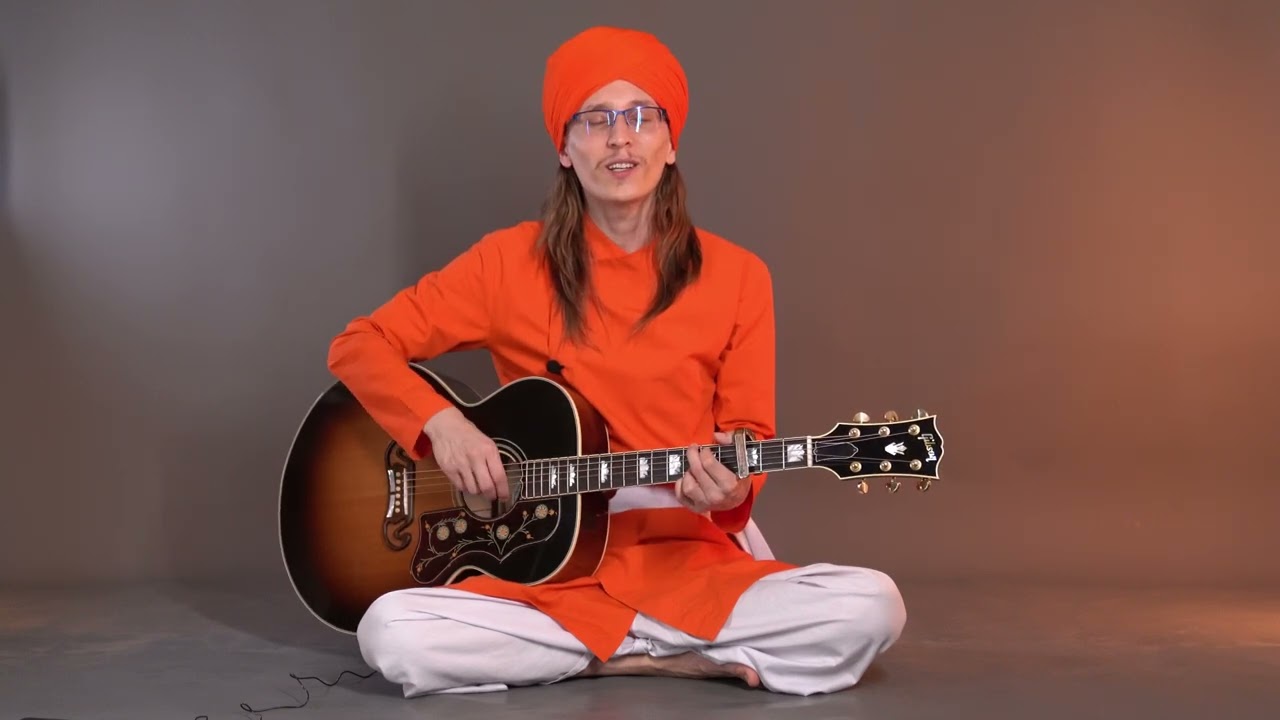 Baba Nam Kevalam. Sukhadeva kiirtan by Dada Abhidhy&aacute;na.