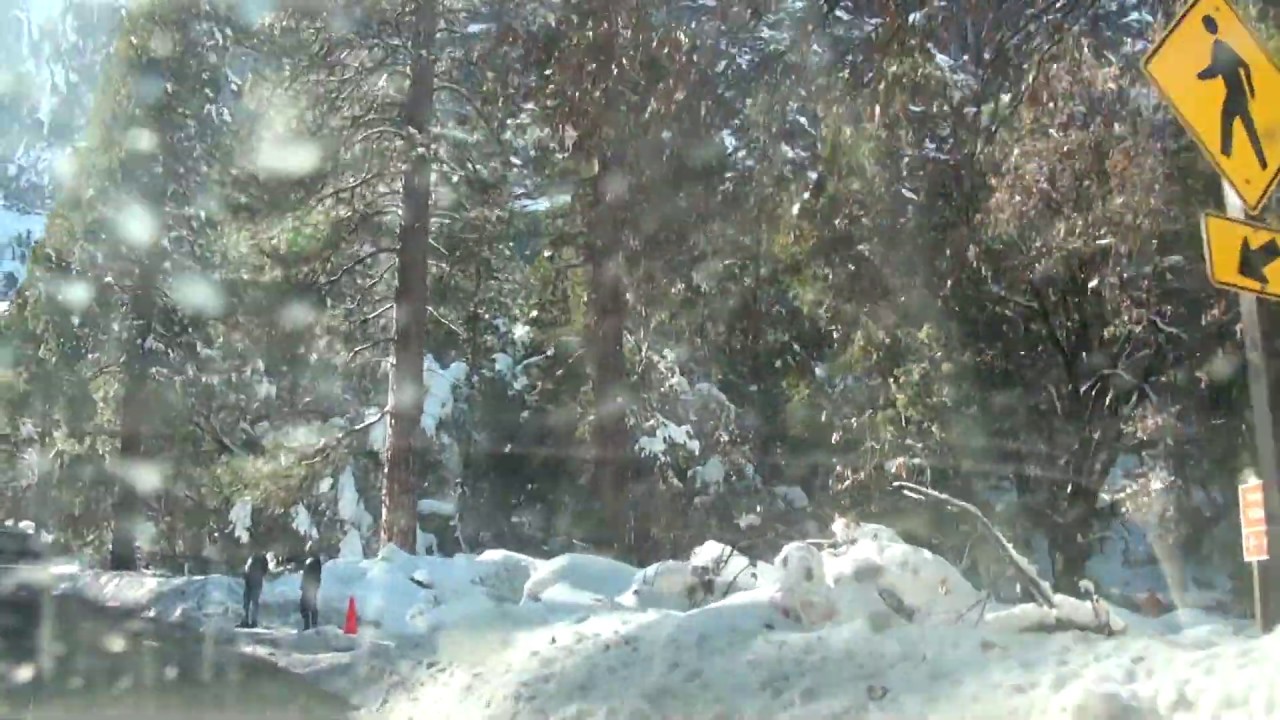 Yosemite Snow Driving 2 19