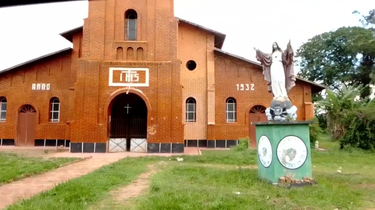 Un tour à Kikwit 10 - Lycée Siama & Eglise Sacré Cœur