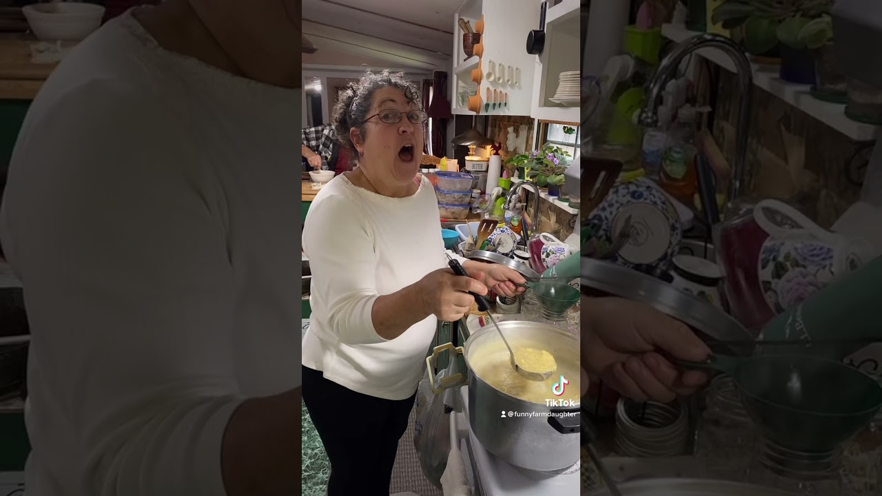 Canning BANANAS! With Mom from The Funny Farm!