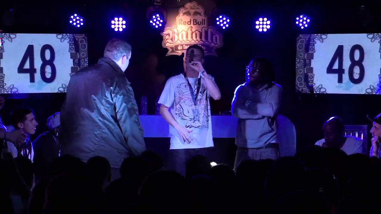 Eude vs Cukus - Cuartos Zaragoza - Red Bull Batalla de los Gallos 2013 (Oficial)