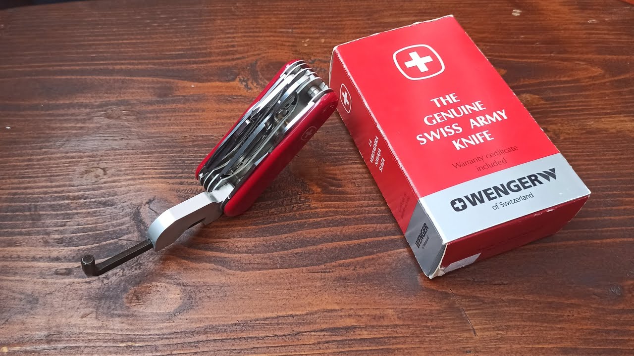 Wenger Mountain Bike. Multitool for cyclists, or collectors? Tools demonstration