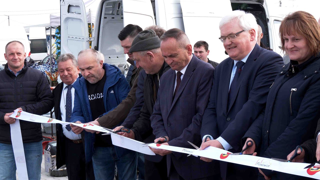 Uroczyste otwarcie rozbudowanego i zmodernizowanego Targowiska Regionalnego w Proszowicach