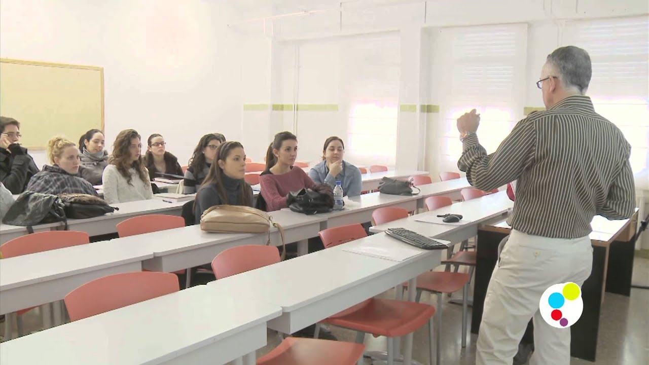 Aula de Simulación Avanzada para Alumnos del área Salud de la Universidad CEU-UCH
