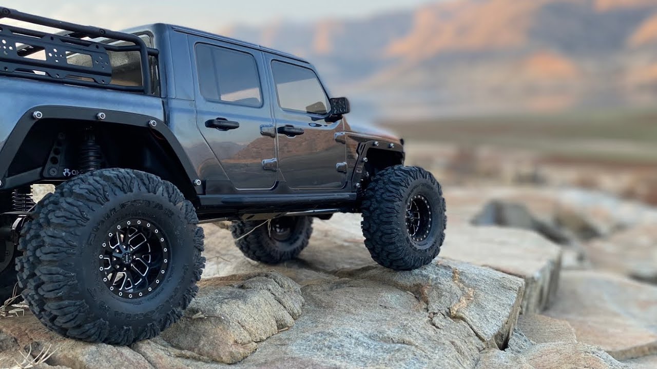 AXIAL SCX10 III JEEP JT GLADIATOR