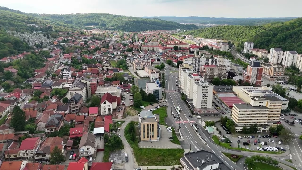 Zbor peste Reșița, orașul marilor uzine din Banat
