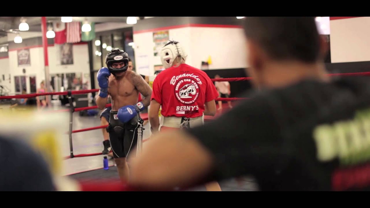 David Benavidez Professional Debut