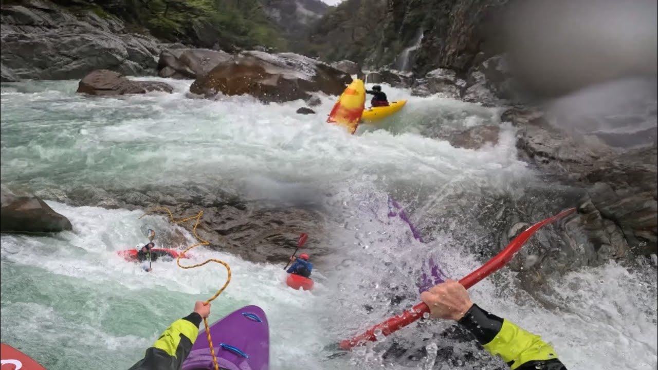 GoPro Kayaking RAW: middle San Bernardino // Carnage Lap