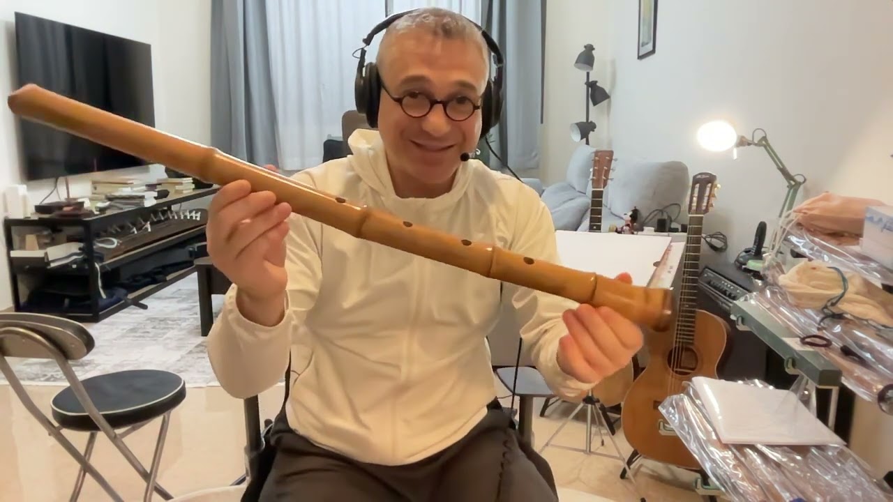 Chōmei Ji-Nashi Shakuhachi No. 43 and No. 42 comparison!