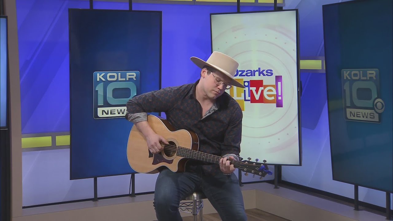 Ozarks Live - Bryan Copeland Performs 