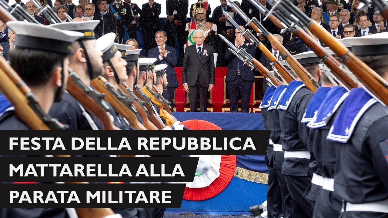 Mattarella alla parata militare in occasione della Festa Nazionale della Repubblica