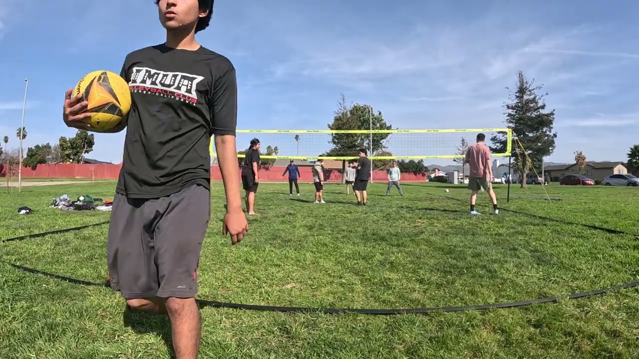 Grass Volleyball 4 vs 4 Pt. 1  1/31/26