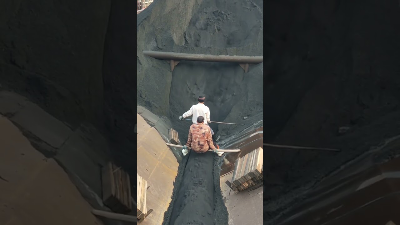 Barge unloading | Relaxing video