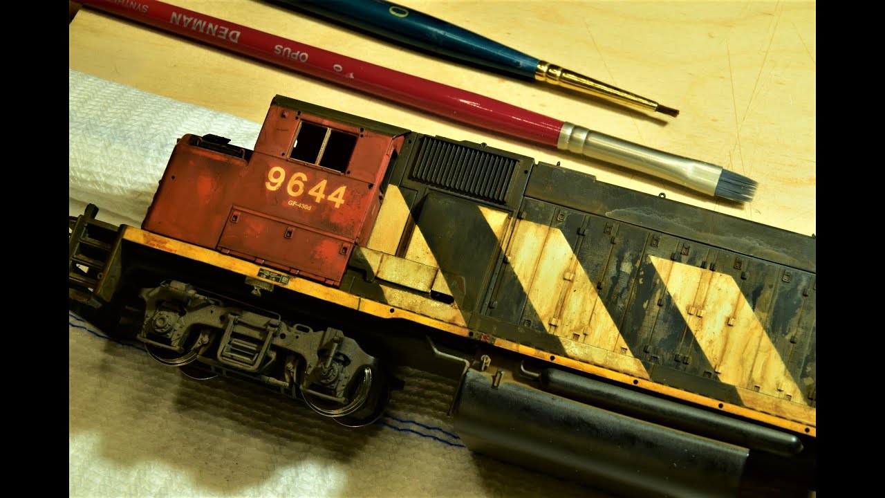 The Weathered HO Scale Locomotive: Simple Advanced Weathering Part 1
