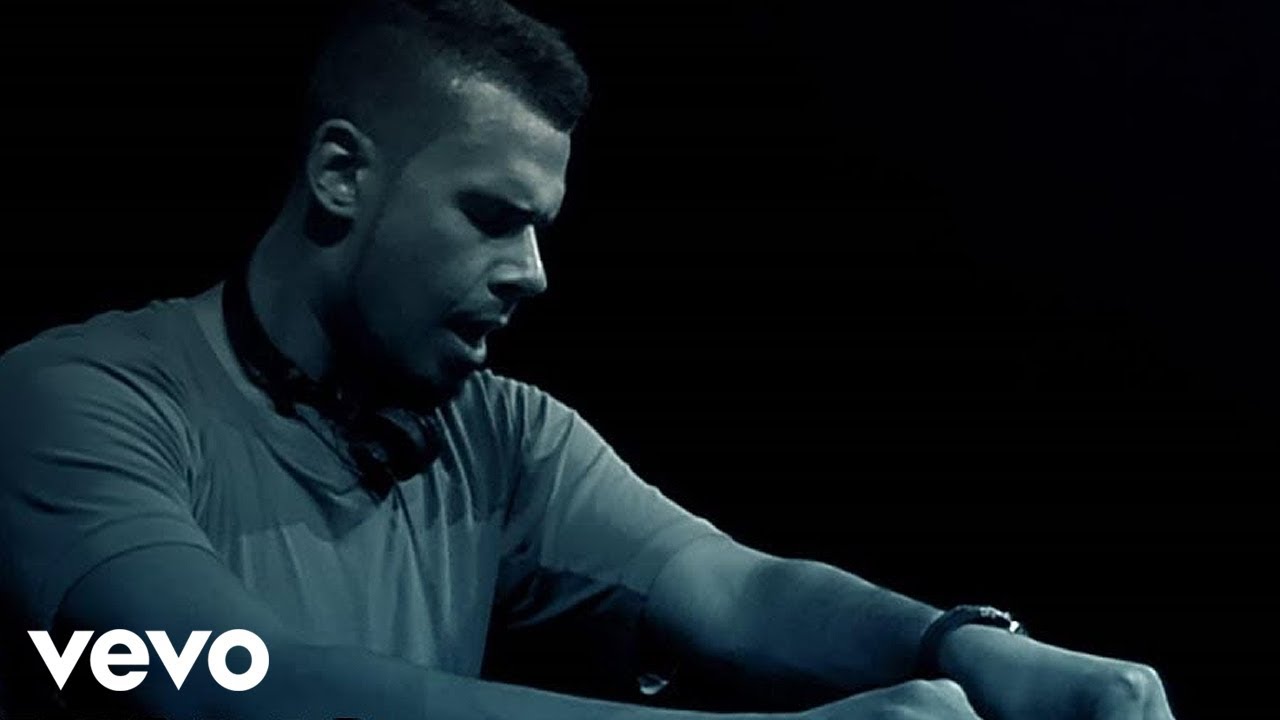 AFROJACK - Ten Feet Tall (Lyric Video) ft. Wrabel