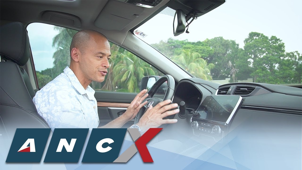 Пабло Абрера рассматривает Honda CR-V SX Diesel | АНК-Х РЕД.