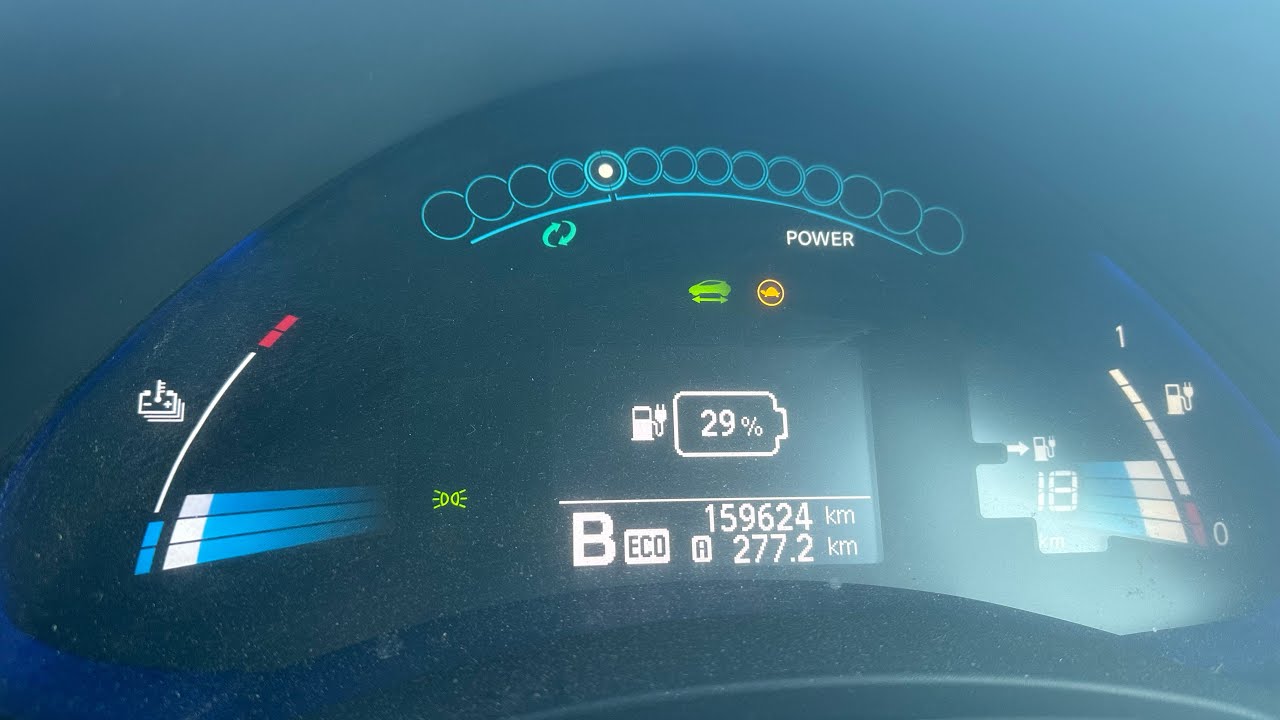 Батарея здорового человека на ниссан лиф. Какая она?