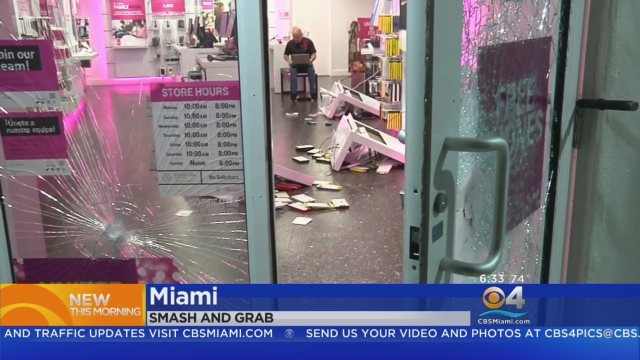 Smash & Grab Burglars Target Miami T Mobile Store