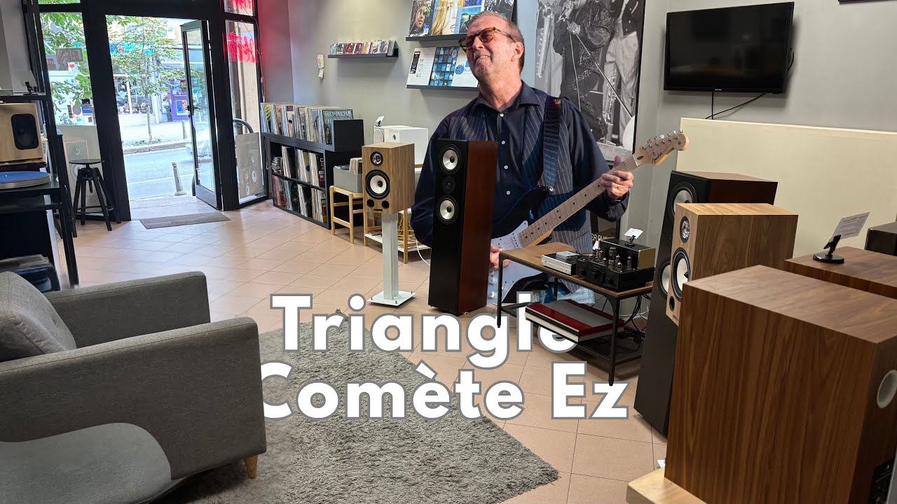 The most famous triangle bookshelf / Triangle Comète Ez (4K Direct Recording)