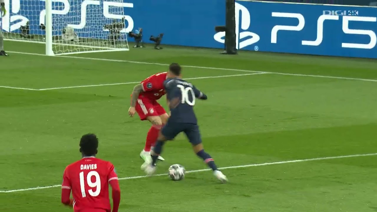 Neymar Step Overs vs Bayern