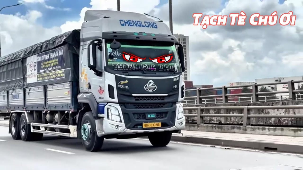 Tạch T&egrave; Qu&aacute; Đỉnh Lu&ocirc;n, Xe Tải Ch&iacute;ch K&egrave;n Basuri, K&egrave;n Th&aacute;i Độ Kịch N&oacute;c