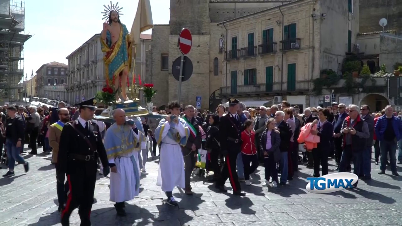 Il saluto dei Santi chiude le feste della Pasqua a Lanciano