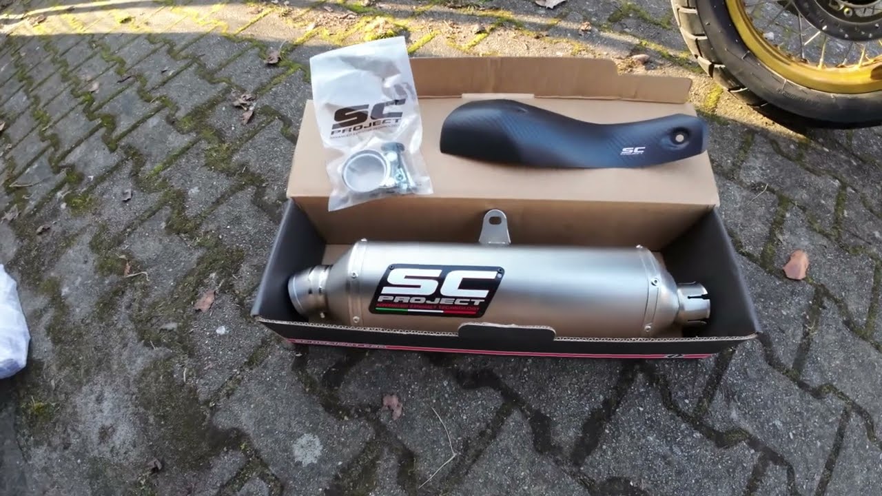 Suzuki Vstrom 800 de SC PROJECT EXHAUST