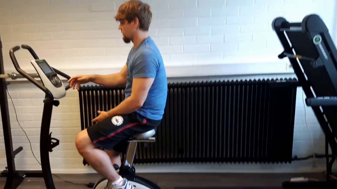 Tunturi E80 Endurance -kuntopyörä testipoljennassa