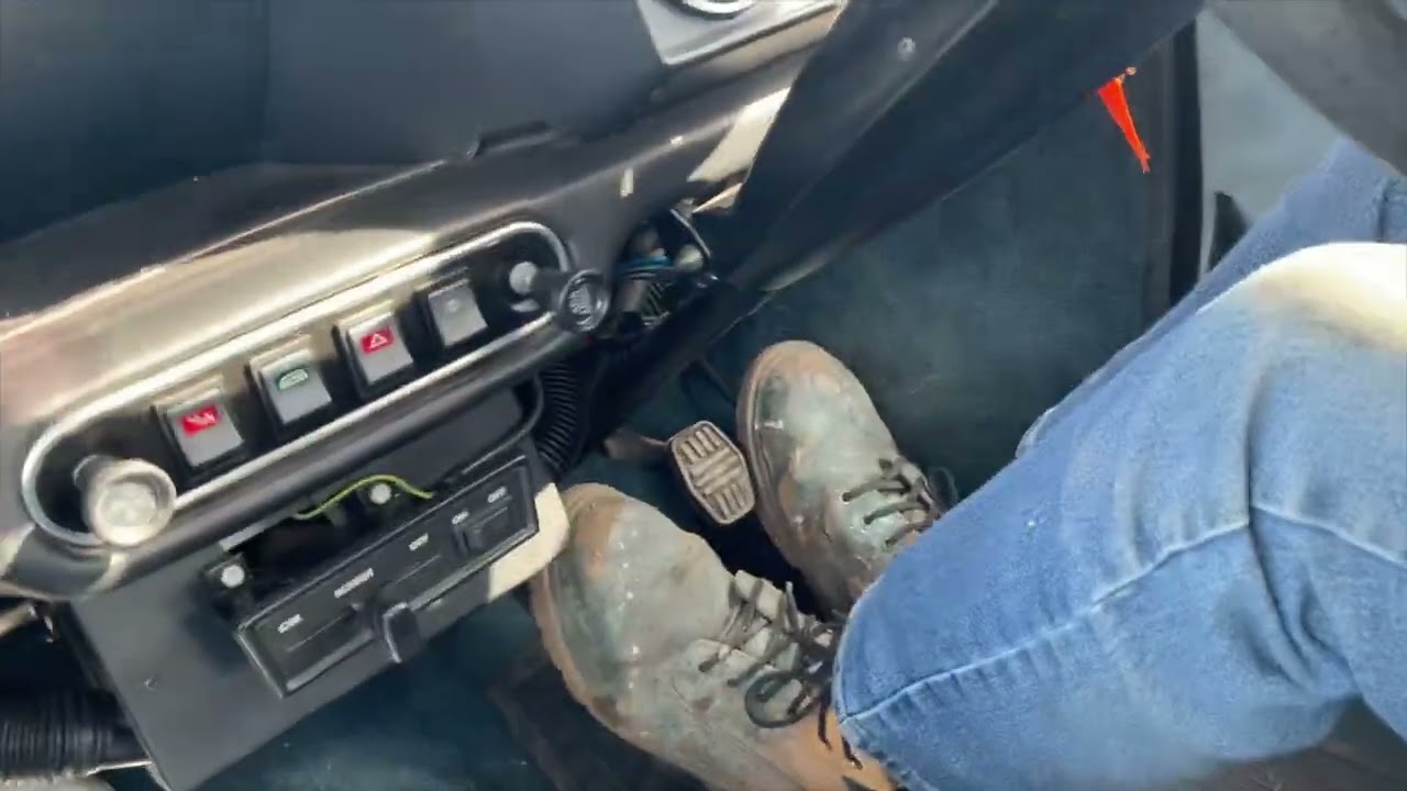 1982 Mini Mayfair   Cold Start Video