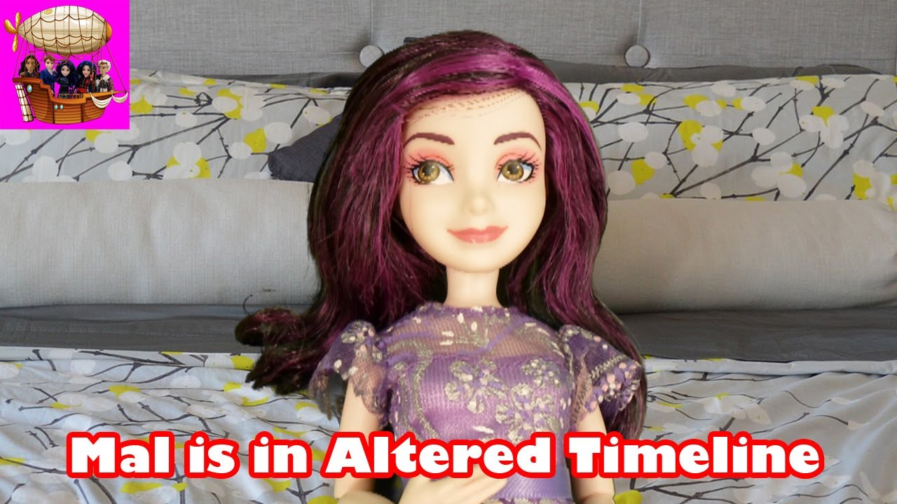 Mal is in Altered Timeline - Part 13 - Descendants Mal and Genie Magic Disney