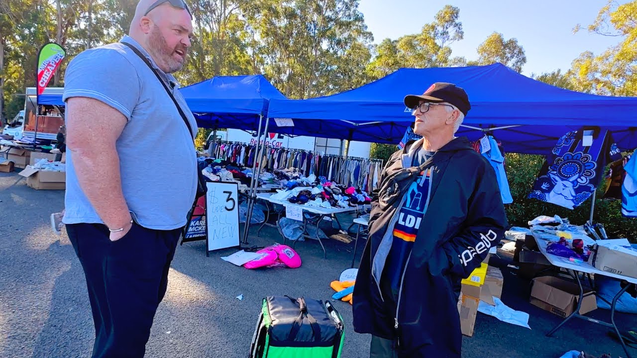 We'll DEFINITELY get ONE good thing at this flea market!