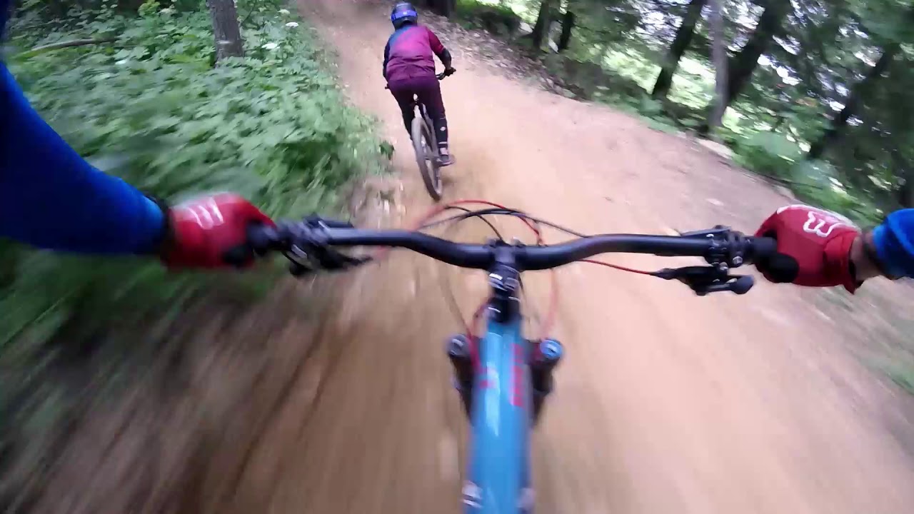 Caccia al leprotto MTB con GIULIA @ MADESIMO! + CUT SCENES !