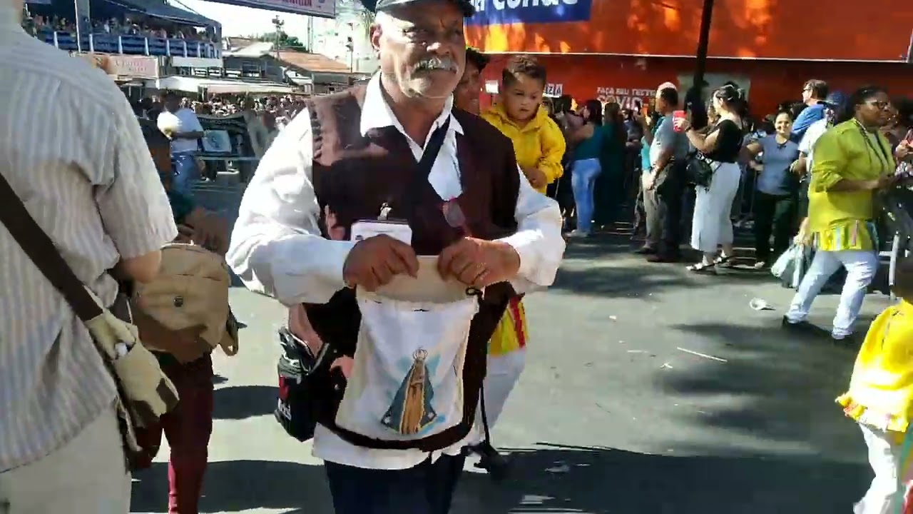 VEJA AS CONGADAS DE SÃO BENEDITO EM APARECIDA DO NORTE #