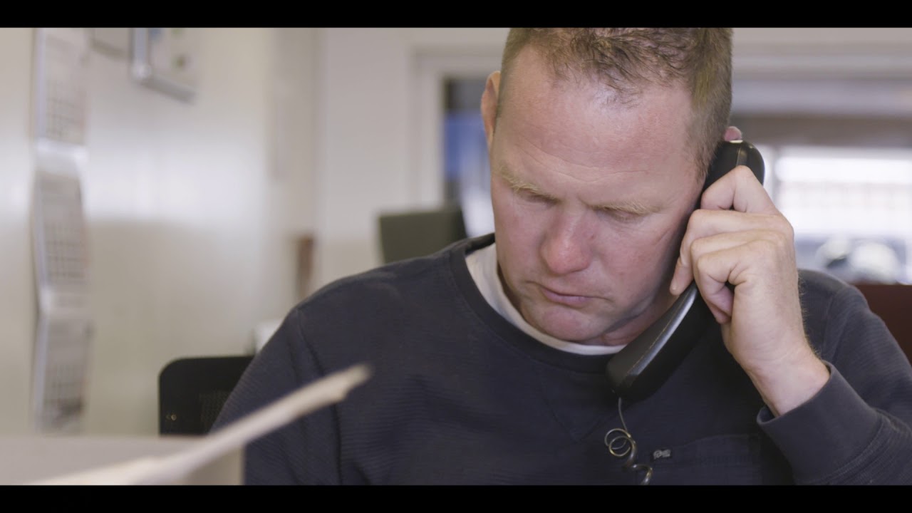 Tuytel Loon- en Verhuurbedrijf, Oud-Alblas. Genomineerd voor vakprijs op CUMELA-Bedrijfsfilmfestival