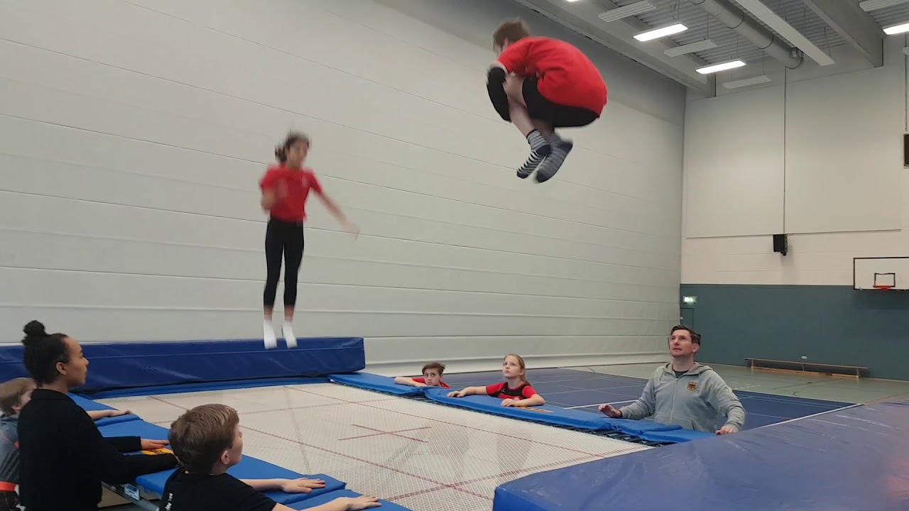 Trampolinspringen als Koordinationstraining