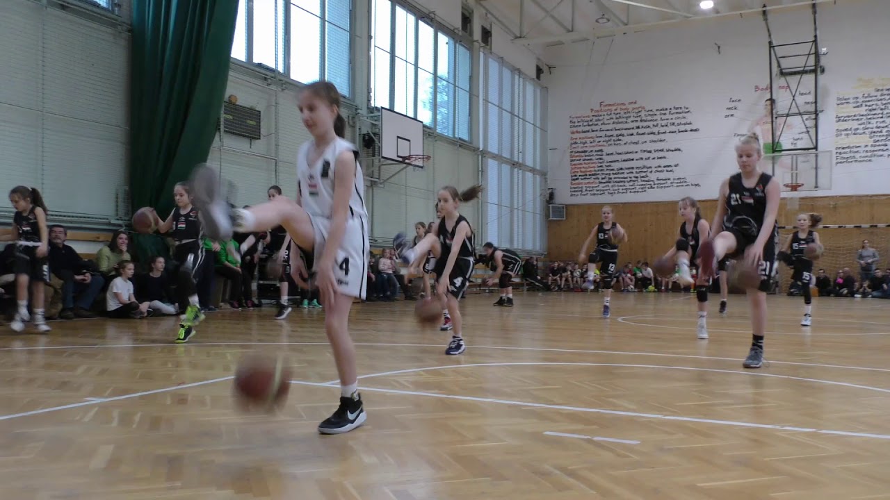 Iskolakóstoló