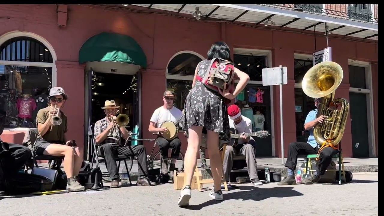 Tuba Skinny - Hot Town