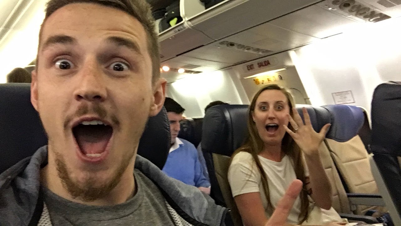 MARRIAGE ON THE PLANE!