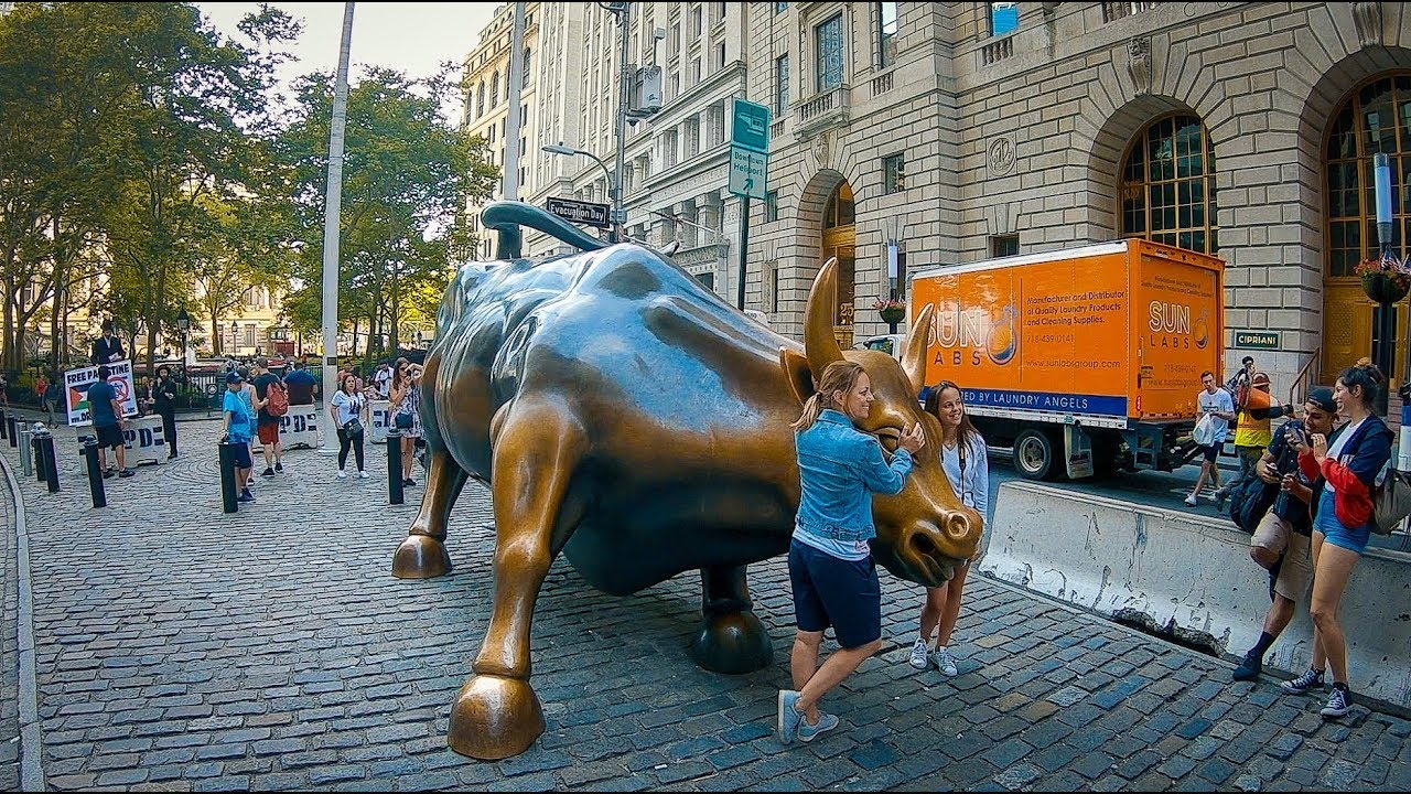 Wall Street&rsquo;s Charging Bull | Things to do in New York City
