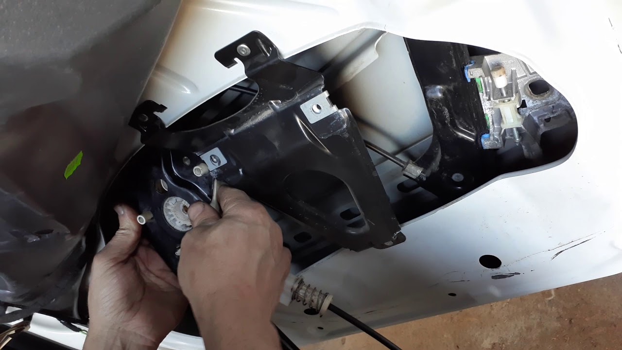 Ремонт стеклоподьемника MB CLS350 W 219 3