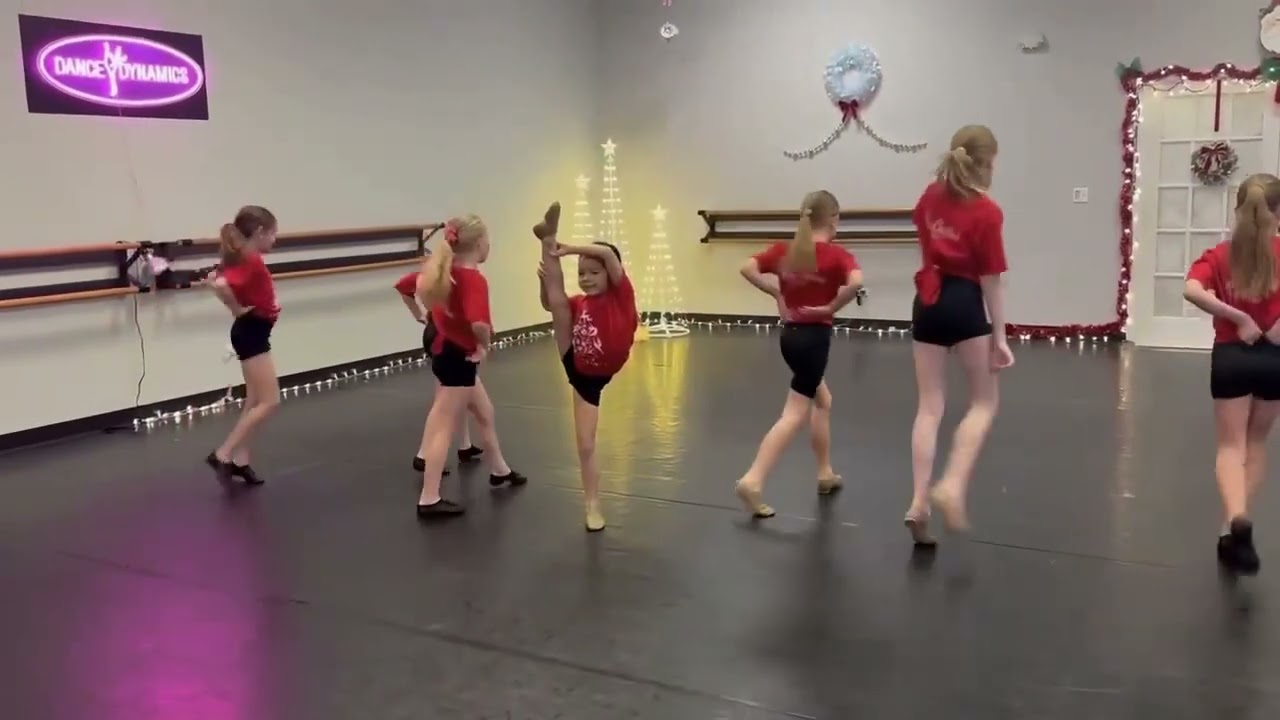 Jazz I/II Christmas performance 2024 “Santa Baby”