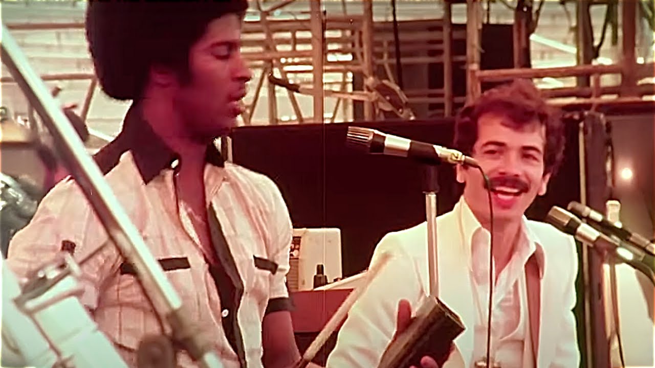 Santana - Carnaval / Let The Children Play | Live at Oakland Coliseum Stadium (1977)
